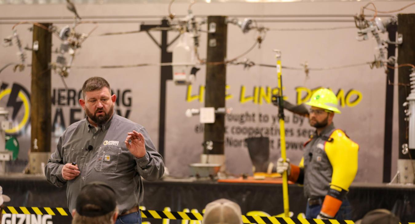 Live Line Demo - Crown Power - Joe 